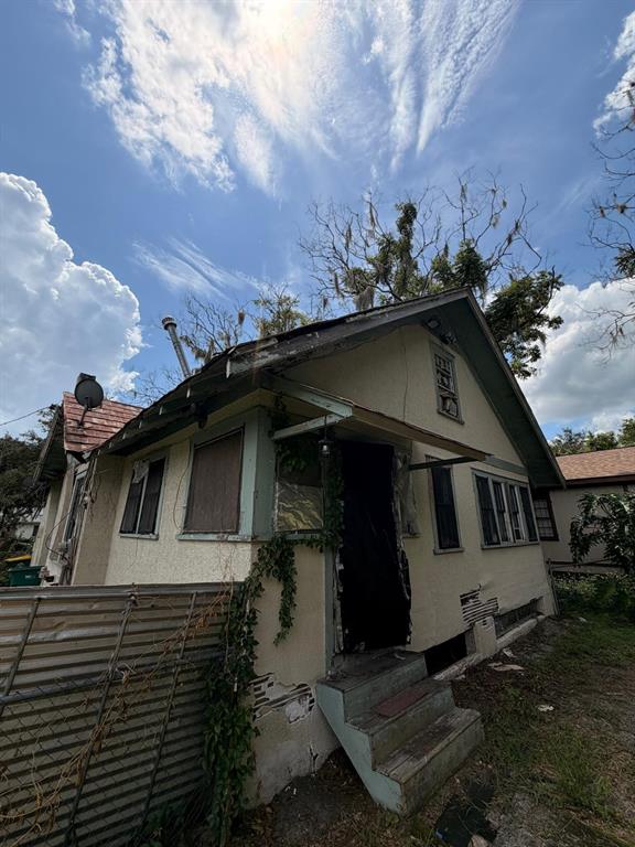 Property for sale at 613 W MINNESOTA AVENUE, DELAND, FL, 32720