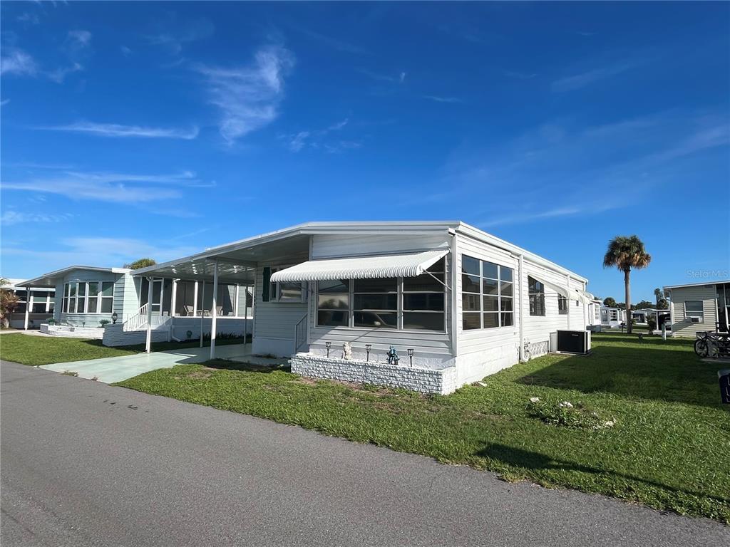 Property for sale at 423 CERVINA DRIVE, VENICE, FL, 34285
