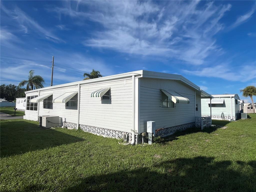 Property for sale at 423 CERVINA DRIVE, VENICE, FL, 34285