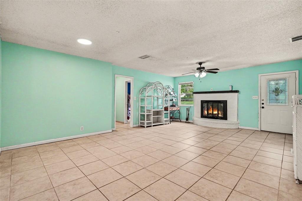 Property for sale at 7206 ALAFIA DRIVE, RIVERVIEW, FL, 33578