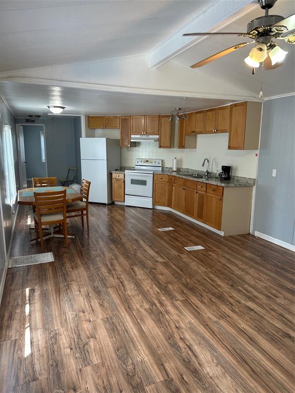 Kitchen/Dinning
