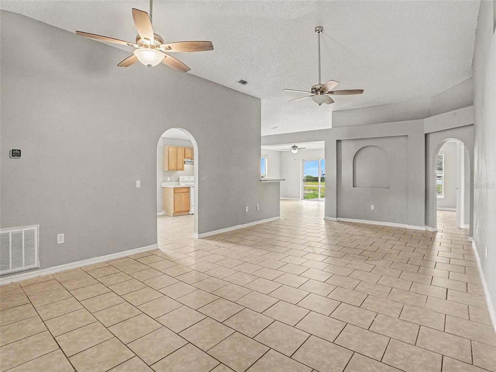 Property for sale at 881 VANDERBILT DR, EUSTIS, FL, 32726