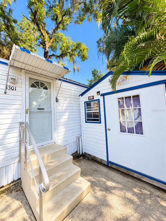 Property for sale at 1301 LIVE OAK PARKWAY, TARPON SPRINGS, FL, 34689