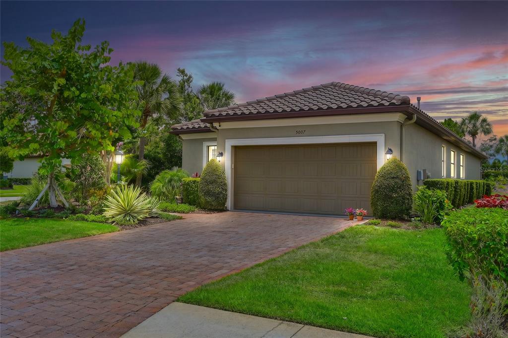 Property for sale at 5007 SERATA DRIVE, BRADENTON, FL, 34211