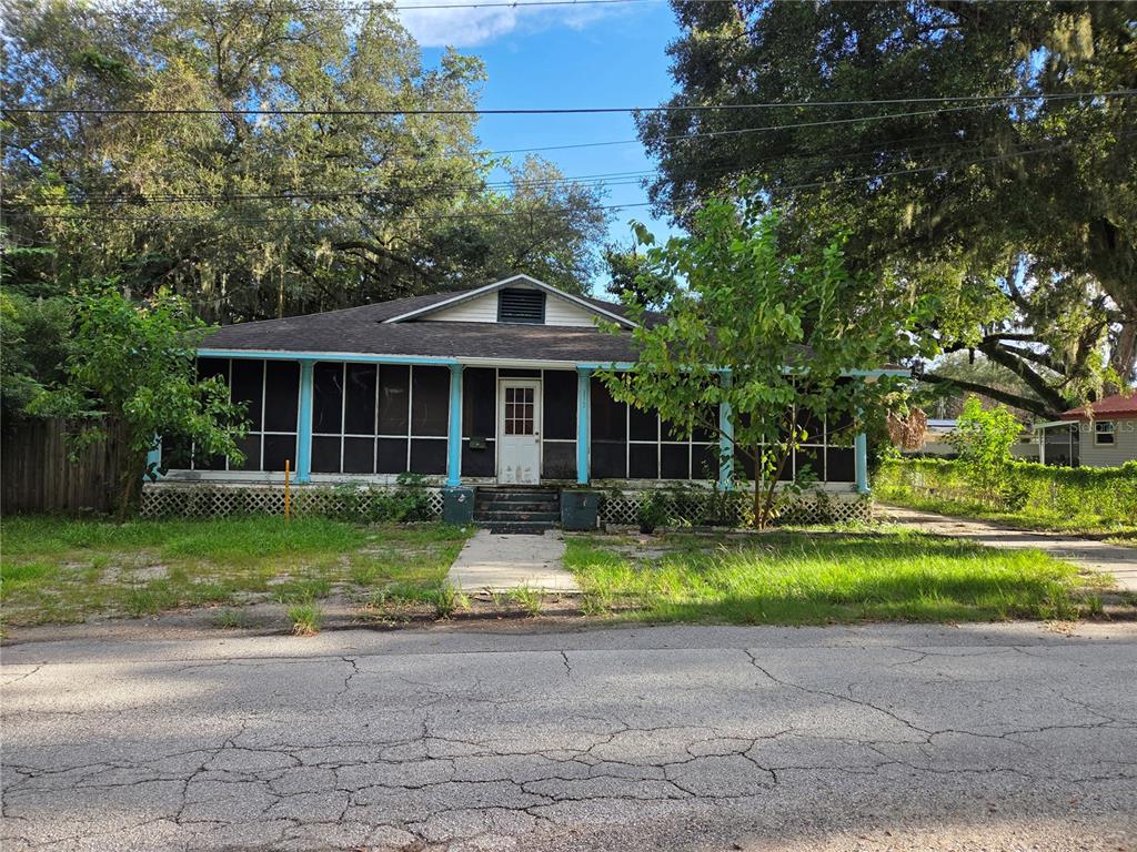 Property for sale at 113 W STRICKLAND STREET, PLANT CITY, FL, 33563