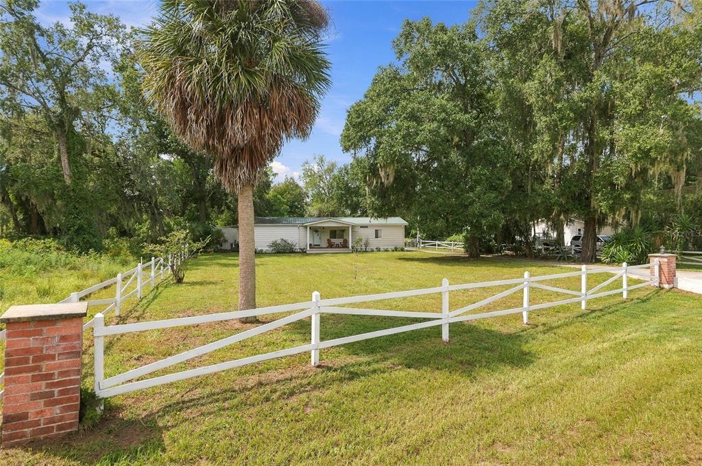Property for sale at 17490 SE 24TH LANE ROAD, SILVER SPRINGS, FL, 34488