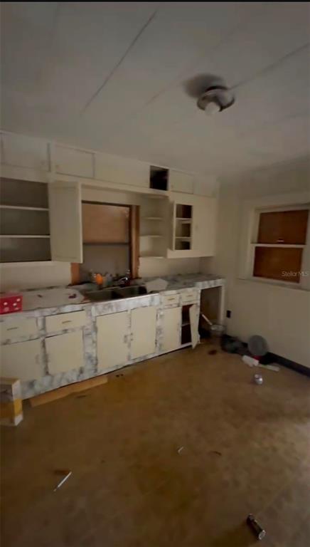 Property for sale at 2516 E MAGNOLIA STREET, LAKELAND, FL, 33801