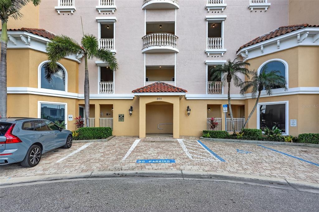 Property for sale at 205 BRIGHTWATER DRIVE UNIT 202, CLEARWATER BEACH, FL, 33767