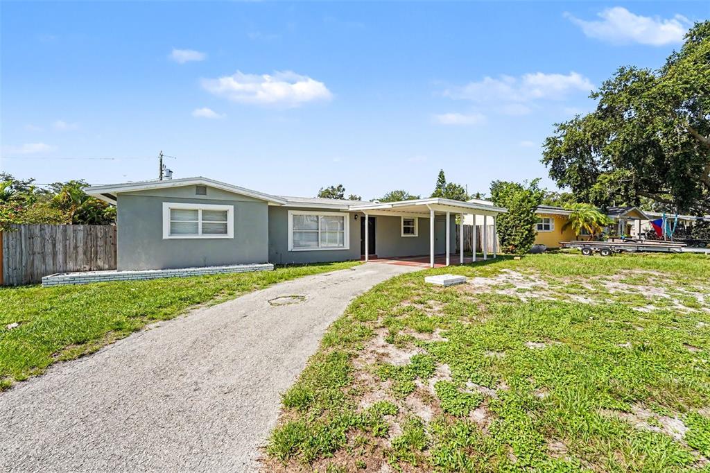 Property for sale at 11428 75TH AVENUE, SEMINOLE, FL, 33772
