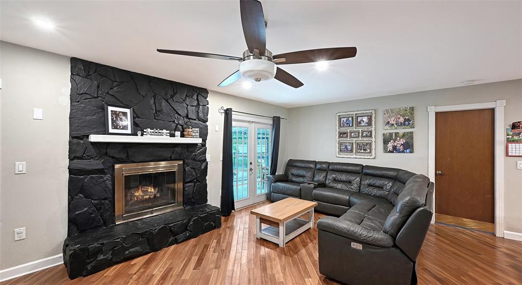 Property for sale at 5107 WOODLAWN CIRCLE W, PALMETTO, FL, 34221