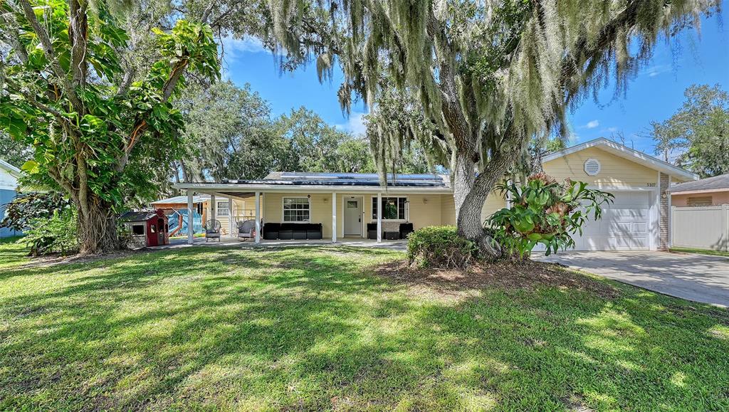 Property for sale at 5107 WOODLAWN CIRCLE W, PALMETTO, FL, 34221