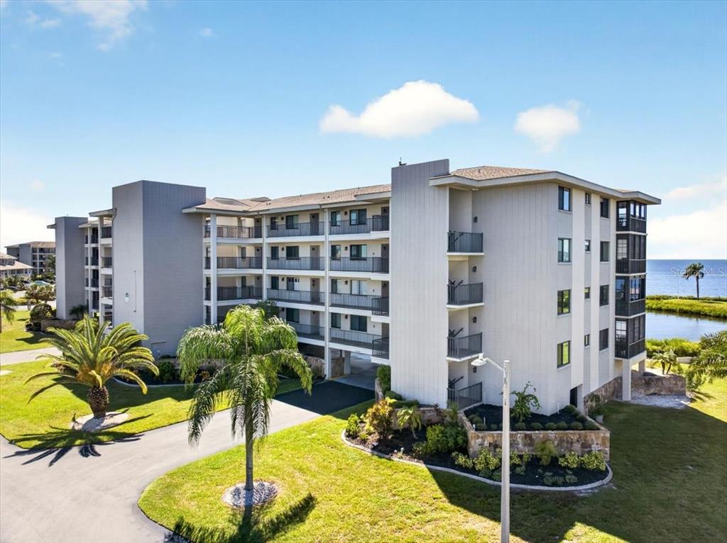 Property for sale at 8251 BRENT STREET UNIT 918, PORT RICHEY, FL, 34668