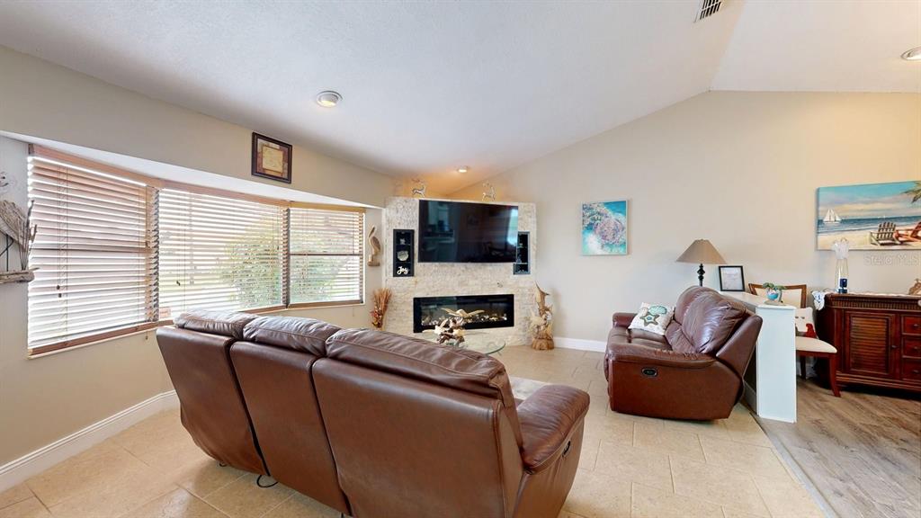Property for sale at 12 CLASSIC COURT S, PALM COAST, FL, 32137