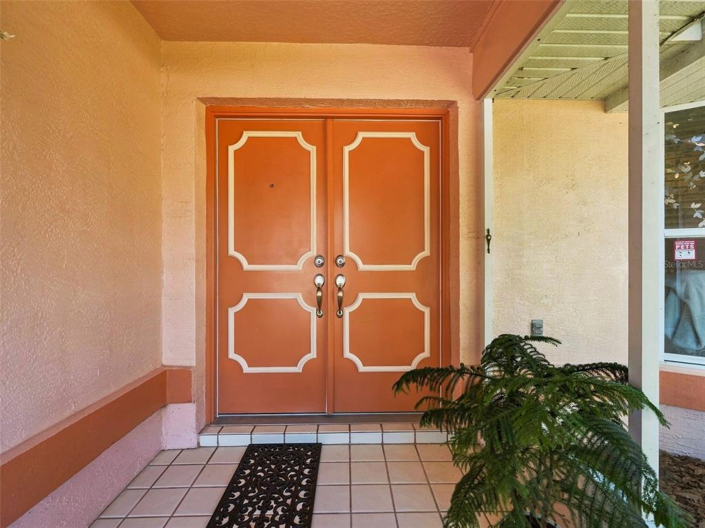 Screened in Breezeway with a Double Door Entry