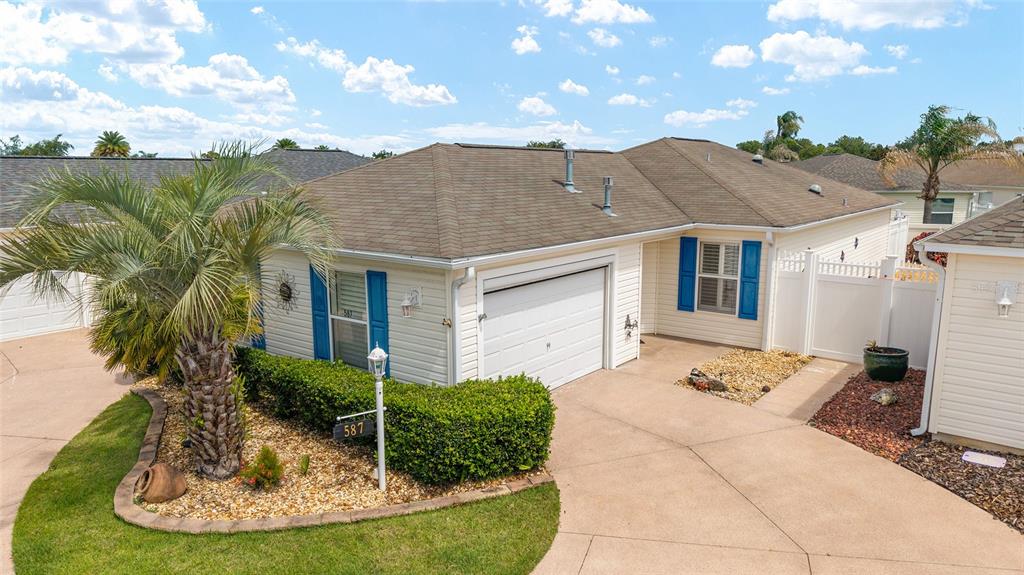 Property for sale at 587 AUDREY LANE, THE VILLAGES, FL, 32162