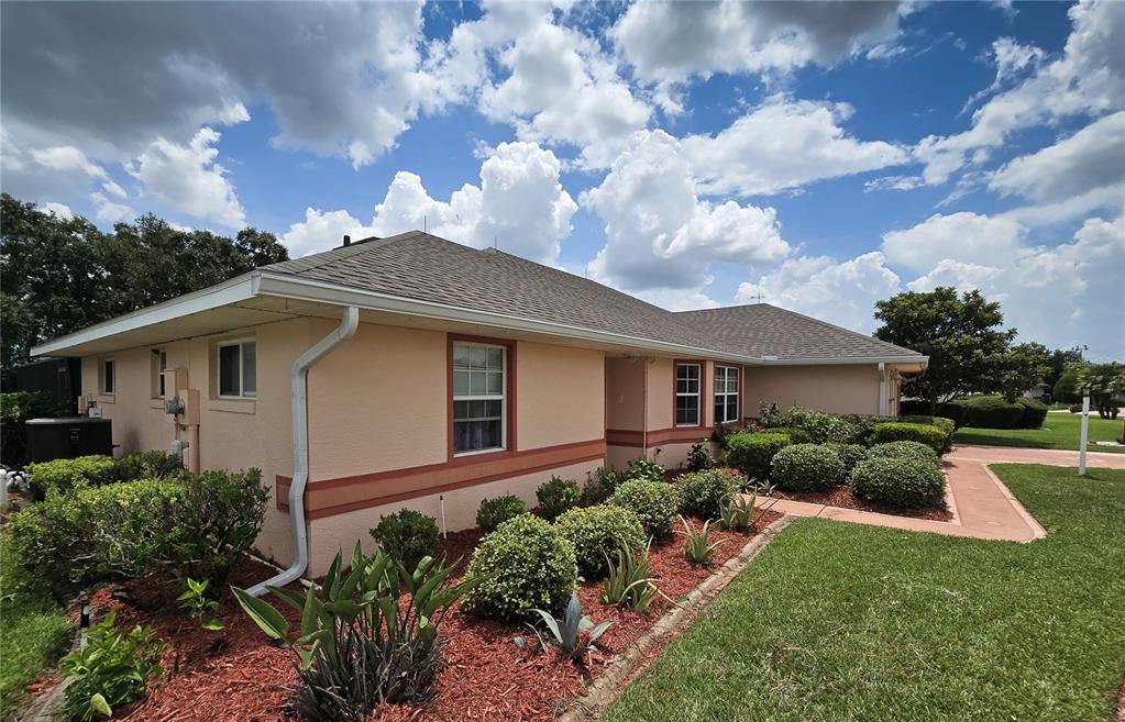 Property for sale at 5506 PRINCE CHARLES LANE, LEESBURG, FL, 34748