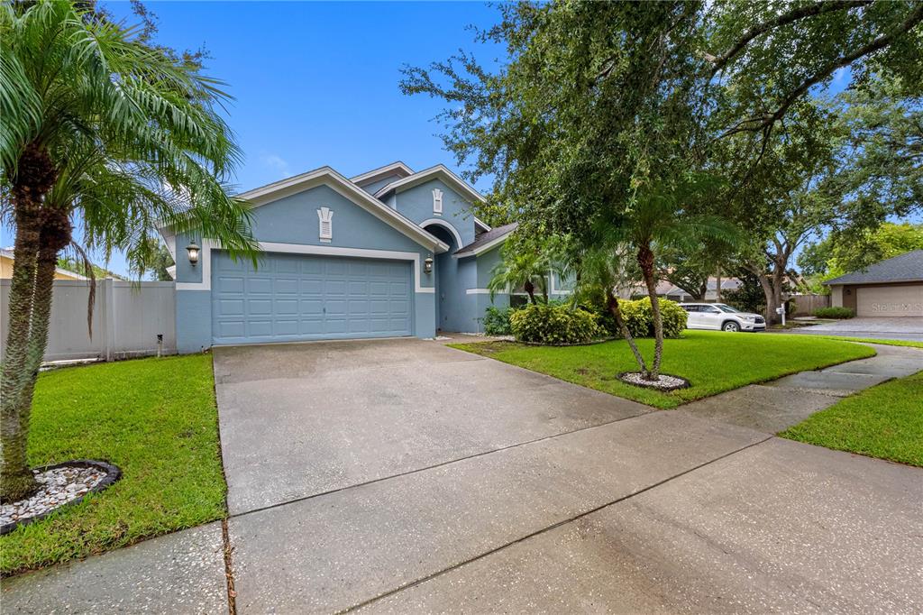 Property for sale at 3306 PIN OAK LANE, TAMPA, FL, 33618