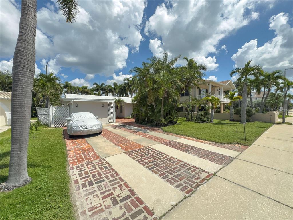 Property for sale at 16107 GULF BOULEVARD, REDINGTON BEACH, FL, 33708