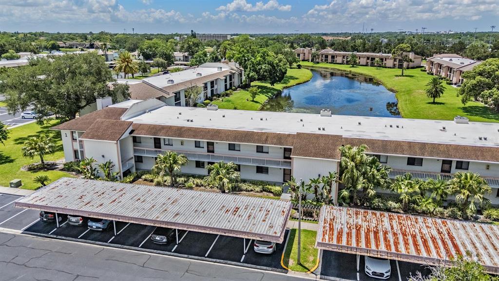 Property for sale at 107 LAKEVIEW PLACE UNIT 7, OLDSMAR, FL, 34677