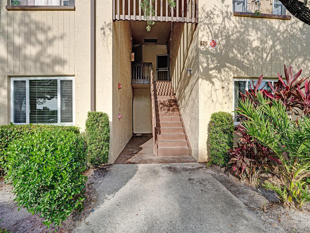 Property for sale at 625 N KEENE ROAD UNIT B, CLEARWATER, FL, 33755