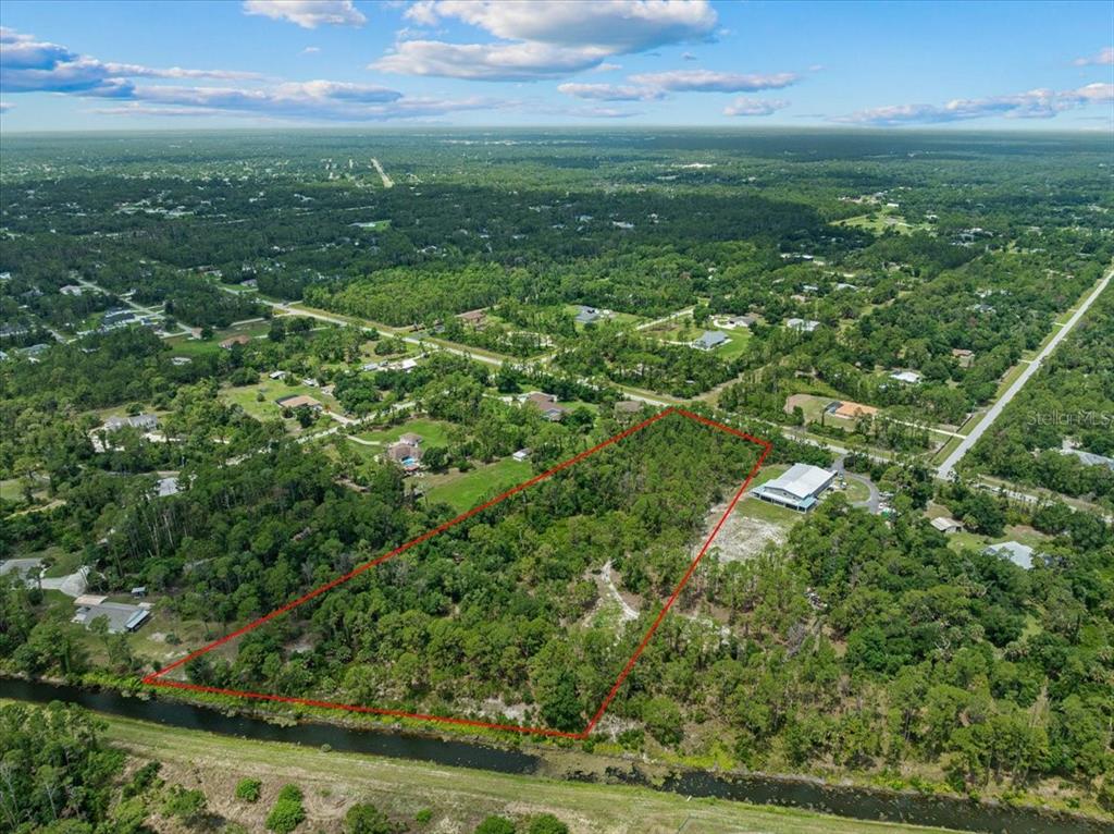 Property for sale at N CHAMBERLAIN BOULEVARD, NORTH PORT, FL, 34286