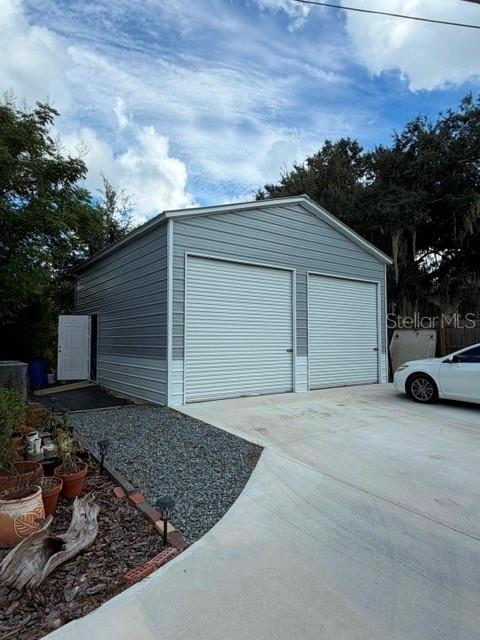 Property for sale at 950 LAKE COVE TRAIL, LAKELAND, FL, 33813