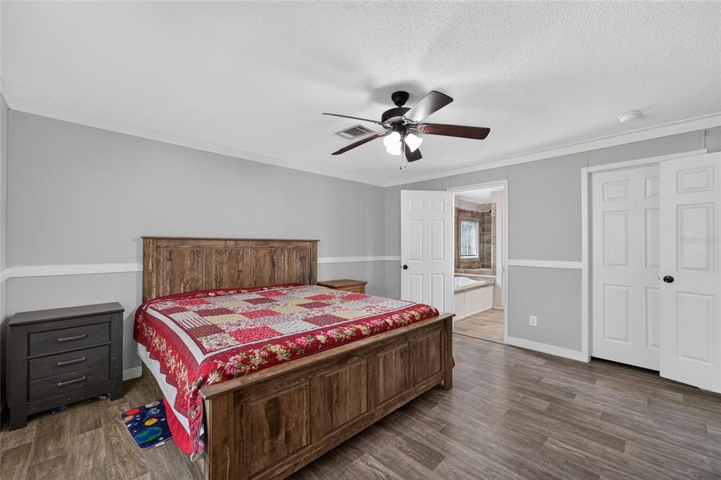 Property for sale at 4830 NE 121 AVENUE, WILLISTON, FL, 32696