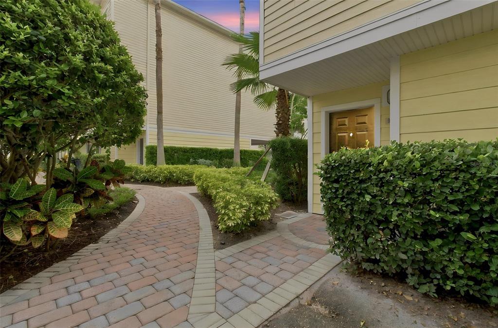 Property for sale at 9801 MEADOW FIELD CIRCLE, TAMPA, FL, 33626