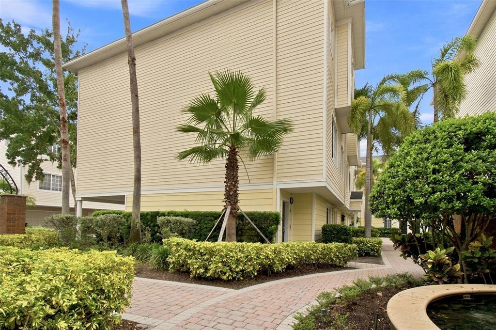 Property for sale at 9801 MEADOW FIELD CIRCLE, TAMPA, FL, 33626