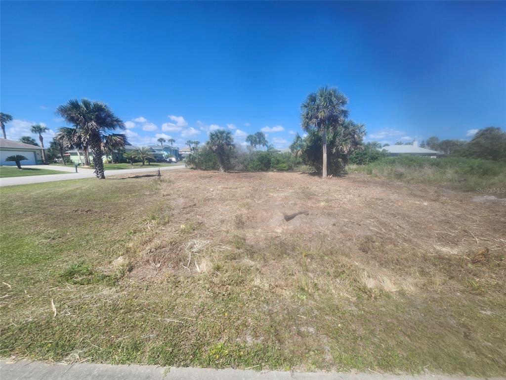 Property for sale at 24 MAHOE DRIVE S, PALM COAST, FL, 32137