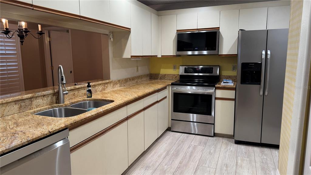 Property for sale at 2813 W 74TH ST W, BRADENTON, FL, 34209