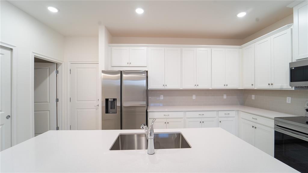 Property for sale at 4887 CROSS PRAIRIE PARKWAY, ST CLOUD, FL, 34772