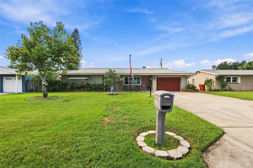 Property for sale at 12120 81ST AVENUE, SEMINOLE, FL, 33772