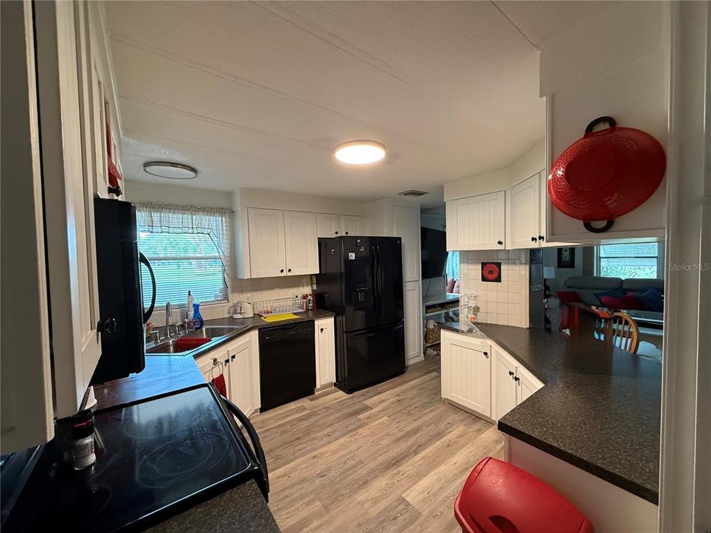 Property for sale at 24 N BOBWHITE ROAD, WILDWOOD, FL, 34785