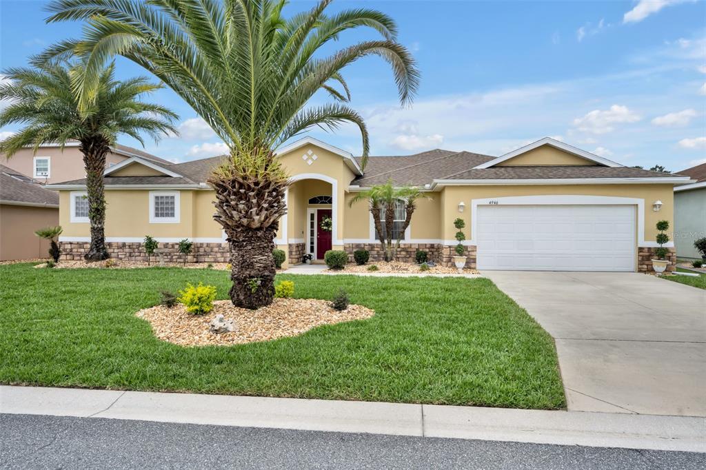 Property for sale at 4946 NE 124TH ROAD, OXFORD, FL, 34484