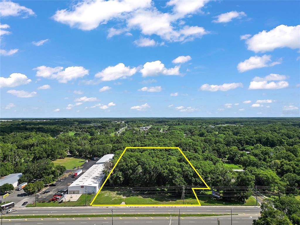 Property for sale at 2105 NW 10TH (US HWY 27) STREET, OCALA, FL, 34475