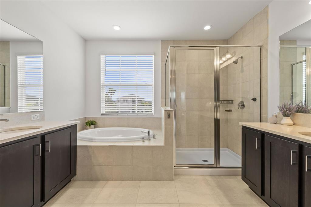 Property for sale at 3541 GREAT BANYAN WAY, WESLEY CHAPEL, FL, 33543