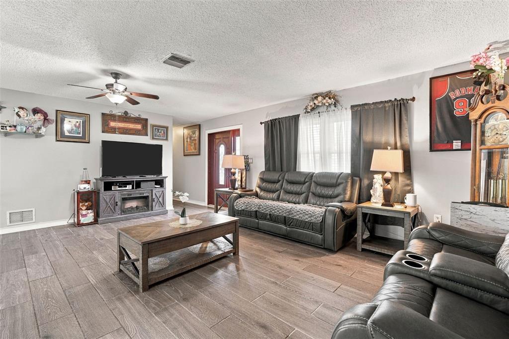 Property for sale at 22205 NEW YORK AVENUE, PORT CHARLOTTE, FL, 33952