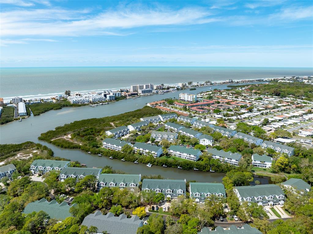 Property for sale at 9936 INDIAN KEY TRAIL UNIT 22, SEMINOLE, FL, 33776