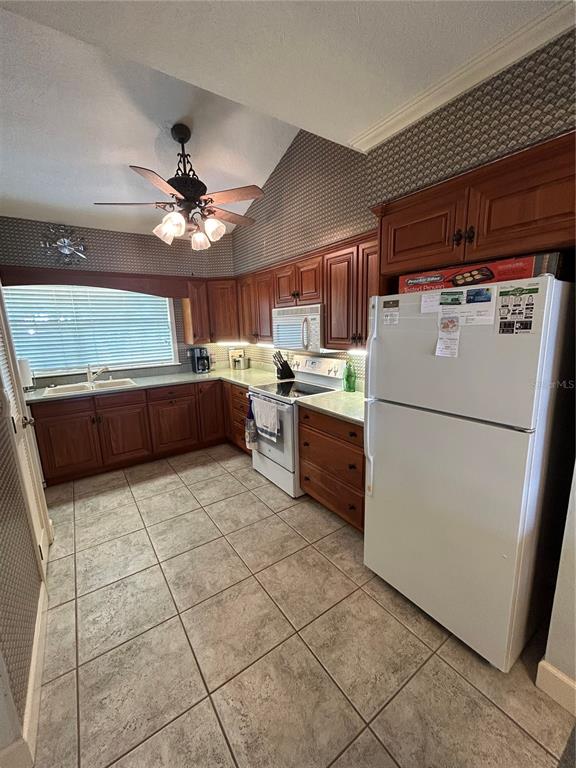 Property for sale at 11001 SE SUNSET HARBOR ROAD UNIT A04, SUMMERFIELD, FL, 34491