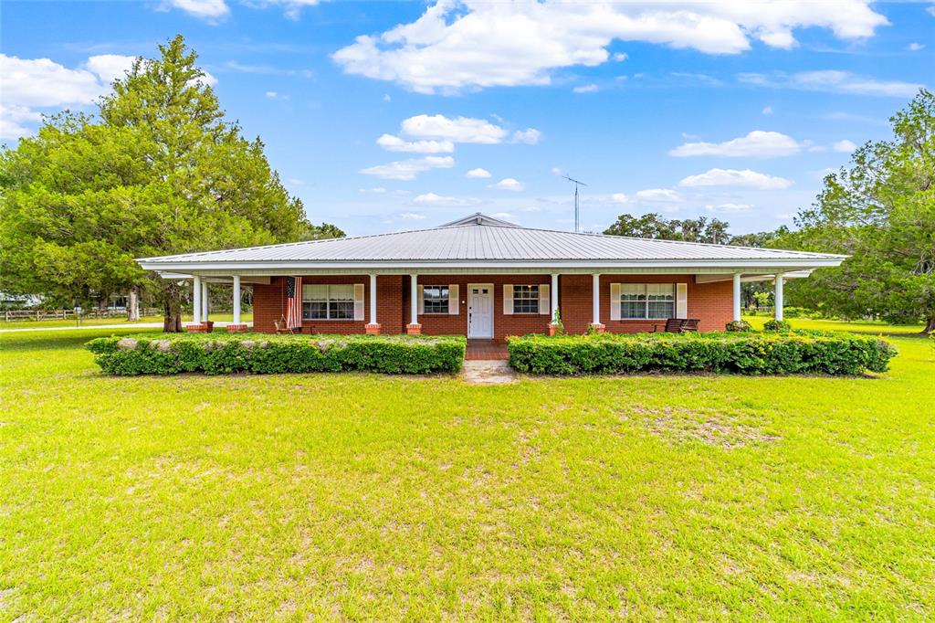 Property for sale at 2285 W HIGHWAY 318, CITRA, FL, 32113