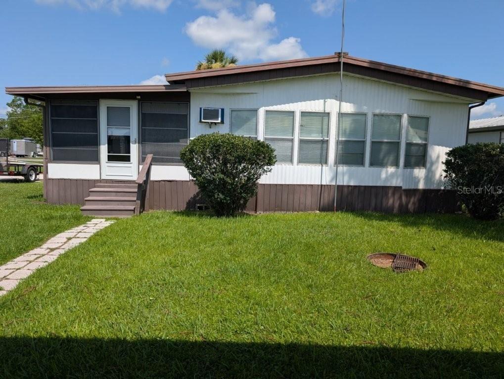 Property for sale at 154 MOONLITE DRIVE, WELAKA, FL, 32193
