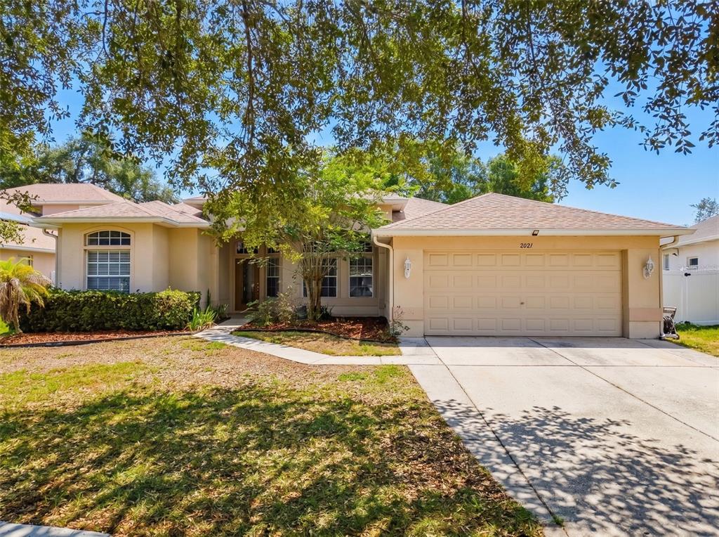 Property for sale at 2021 RUTHERFORD DRIVE, DOVER, FL, 33527