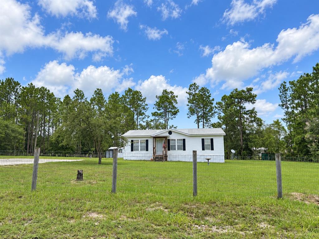 Property for sale at 13191 NE 9TH STREET, WILLISTON, FL, 32696