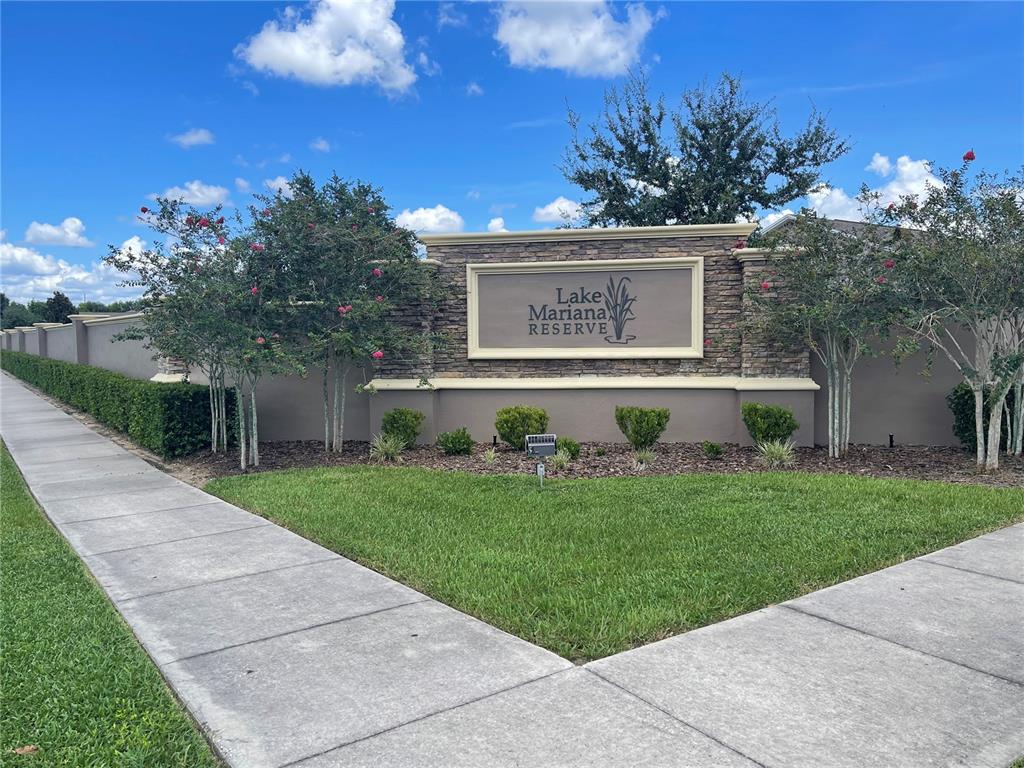 Property for sale at 326 LAKE MARIANA WAY, AUBURNDALE, FL, 33823