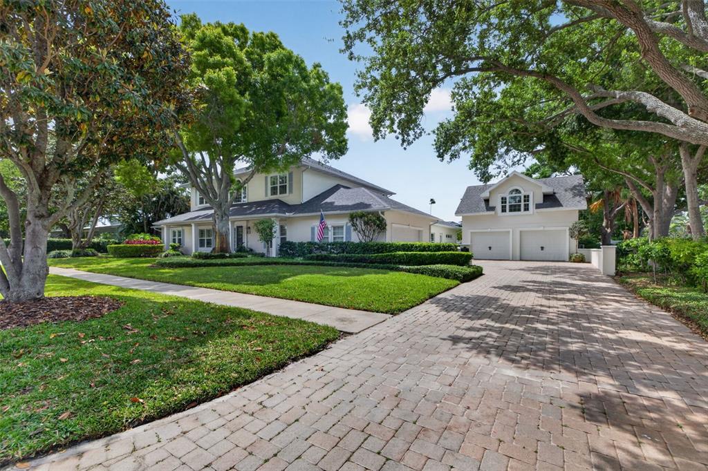 Property for sale at 445 PARK AVENUE, BELLEAIR, FL, 33756