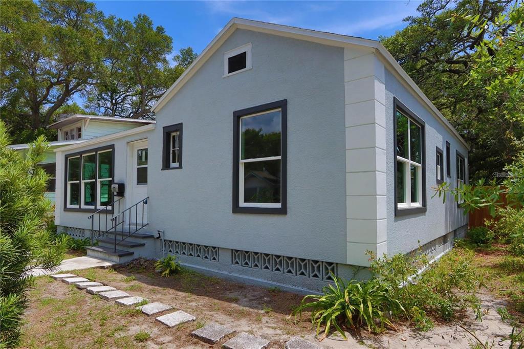 Property for sale at 1532 13TH STREET S, ST PETERSBURG, FL, 33705