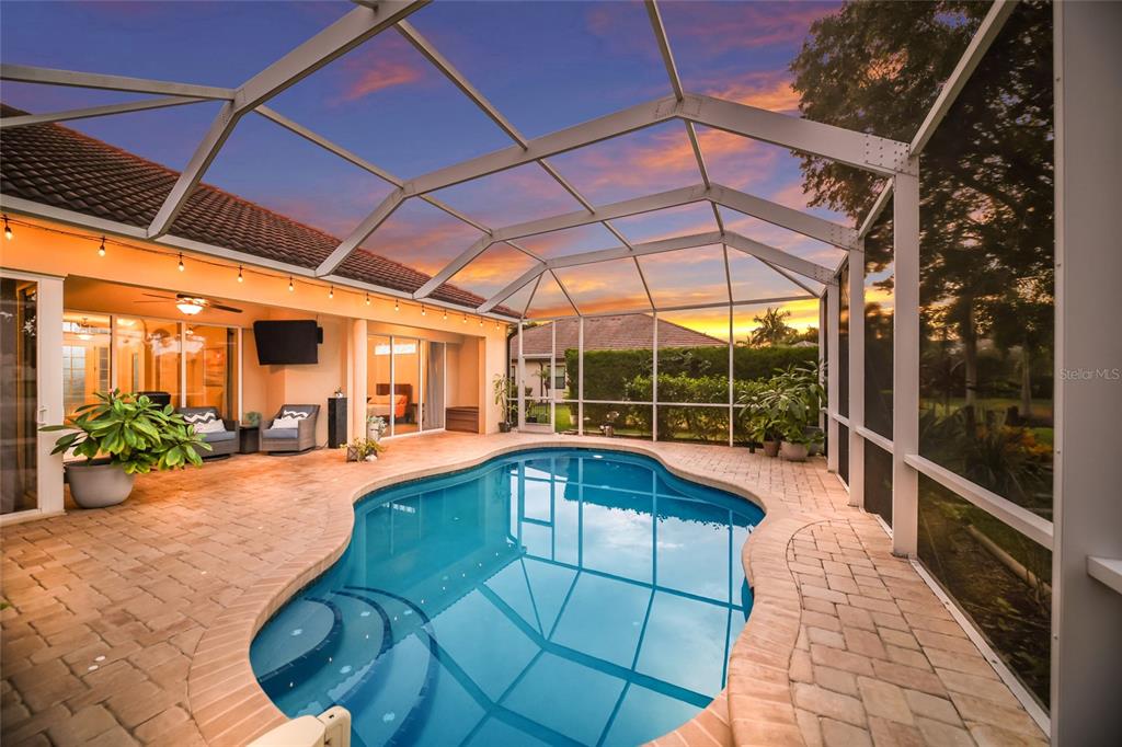 Property for sale at 14703 SUNDIAL PLACE, LAKEWOOD RANCH, FL, 34202