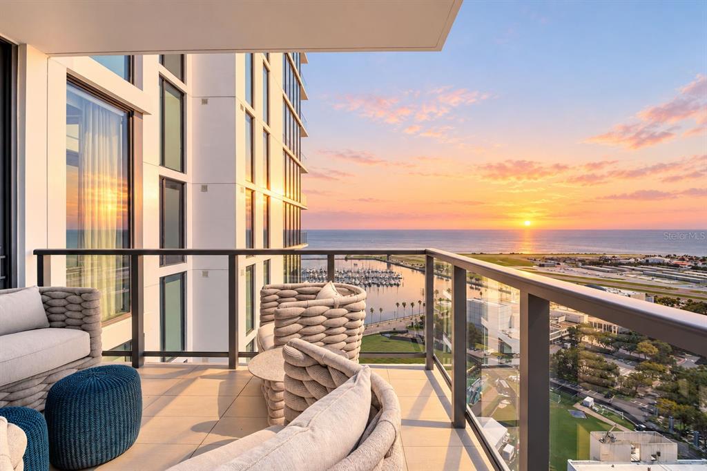 Property for sale at 301 1ST STREET S UNIT 2507, ST PETERSBURG, FL, 33701
