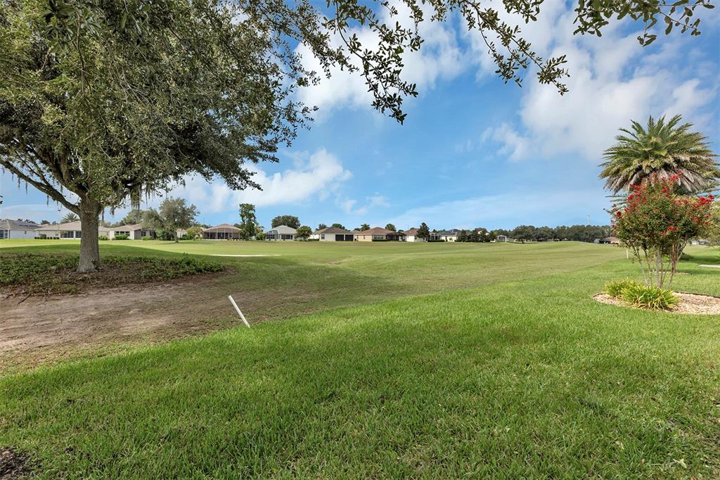 Property for sale at 27131 ROANOKE DRIVE, LEESBURG, FL, 34748